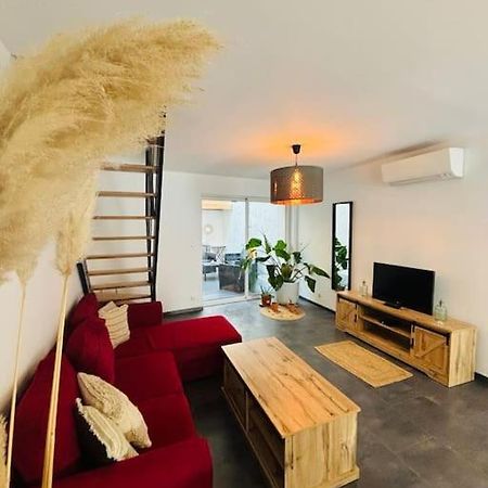 Appartement En Petite Camargue Saint-Laurent-dʼAigouze 外观 照片